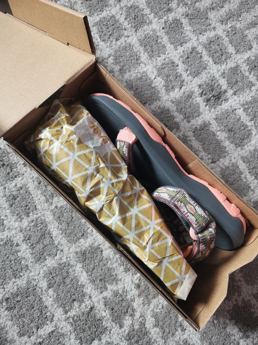 Нови детски сандали TEVA - 32 номер