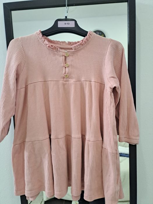 Rochie reserved marimea 110