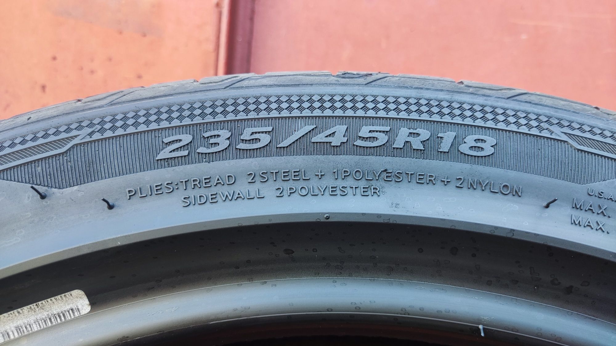 2бр. летни гуми 235/45/18 Hankook Ventus Prime 3
dot21
6.7mm
Добро със
