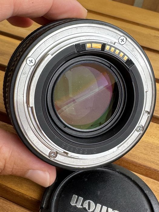 Canon 50 mm f/1.4 USM