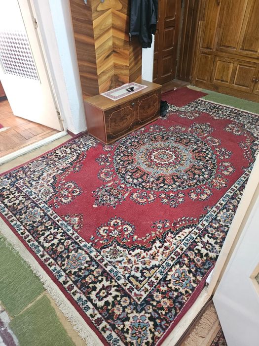 Apartament 2 camere situat in centru!!