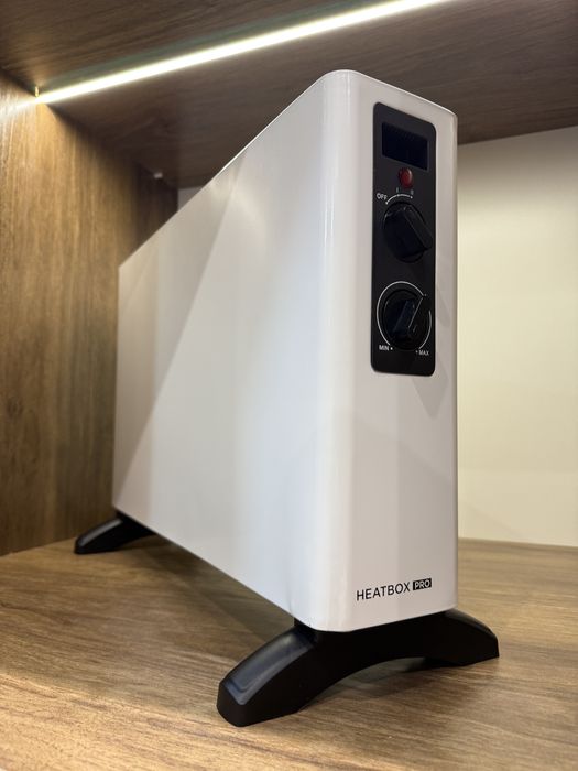 Конвекторный обогреватель бренда HEATBOX PRO