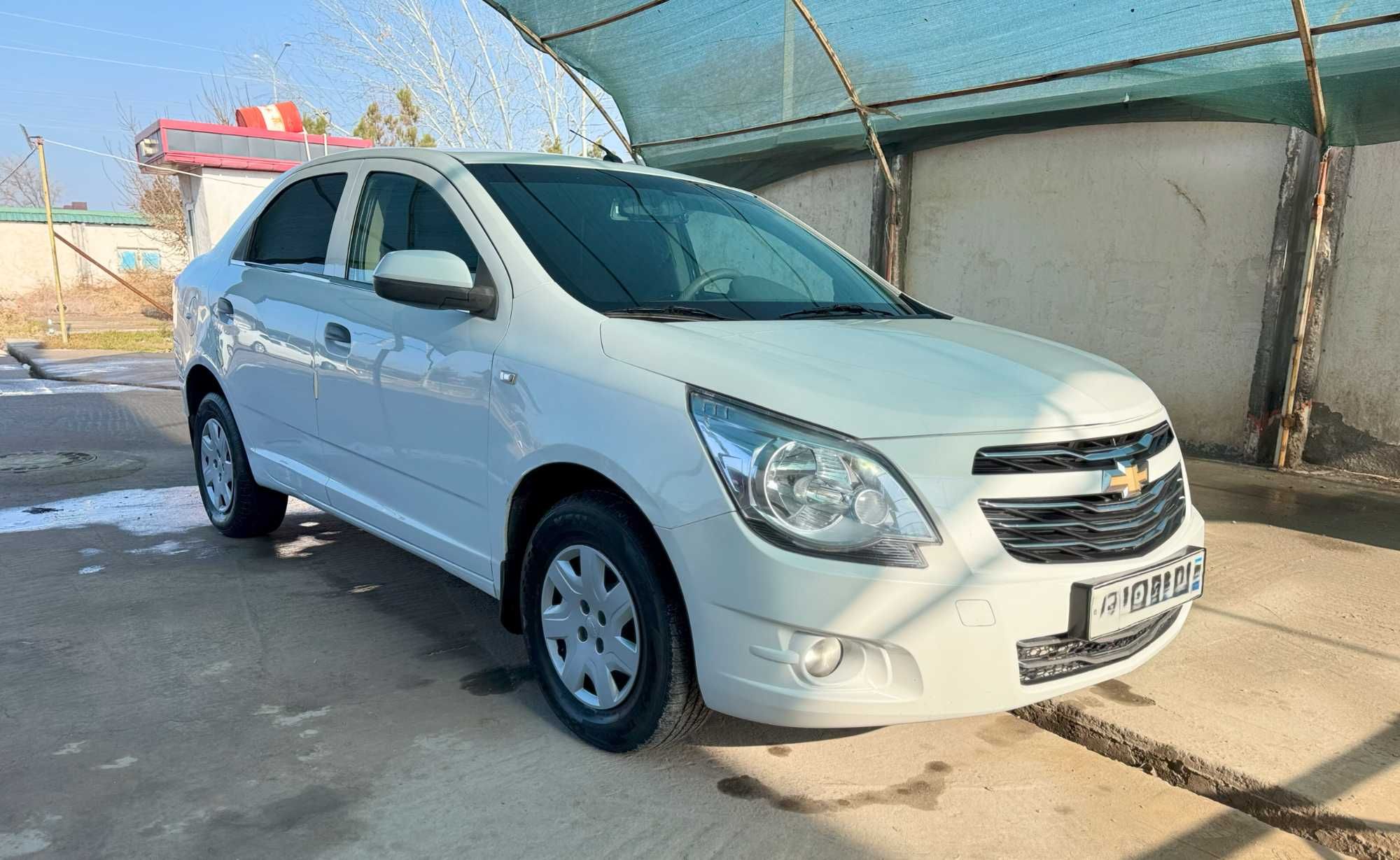 Chevrolet Cobalt MT sotiladi