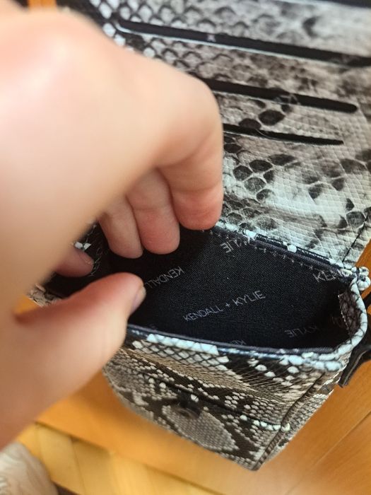 Чантичка Kendall & Kylie