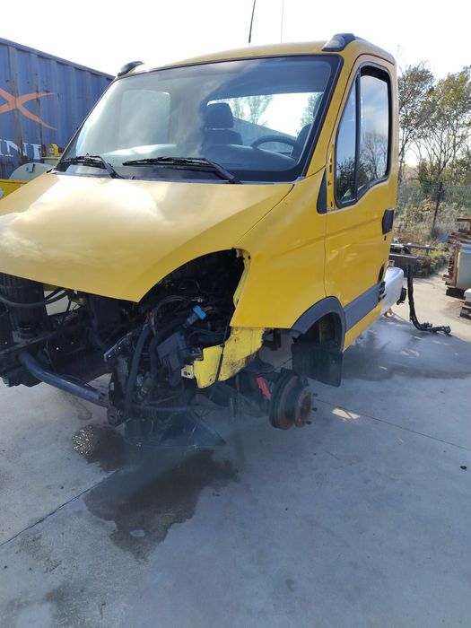 Шаси с кабина Iveco Daily 300см