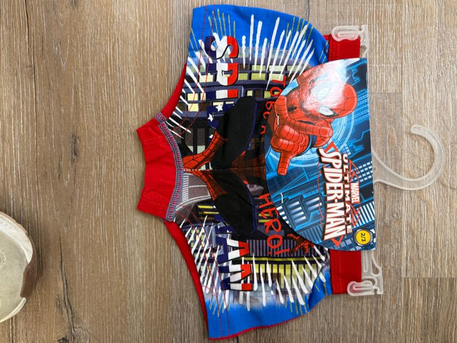 Детски дрехи и бельо