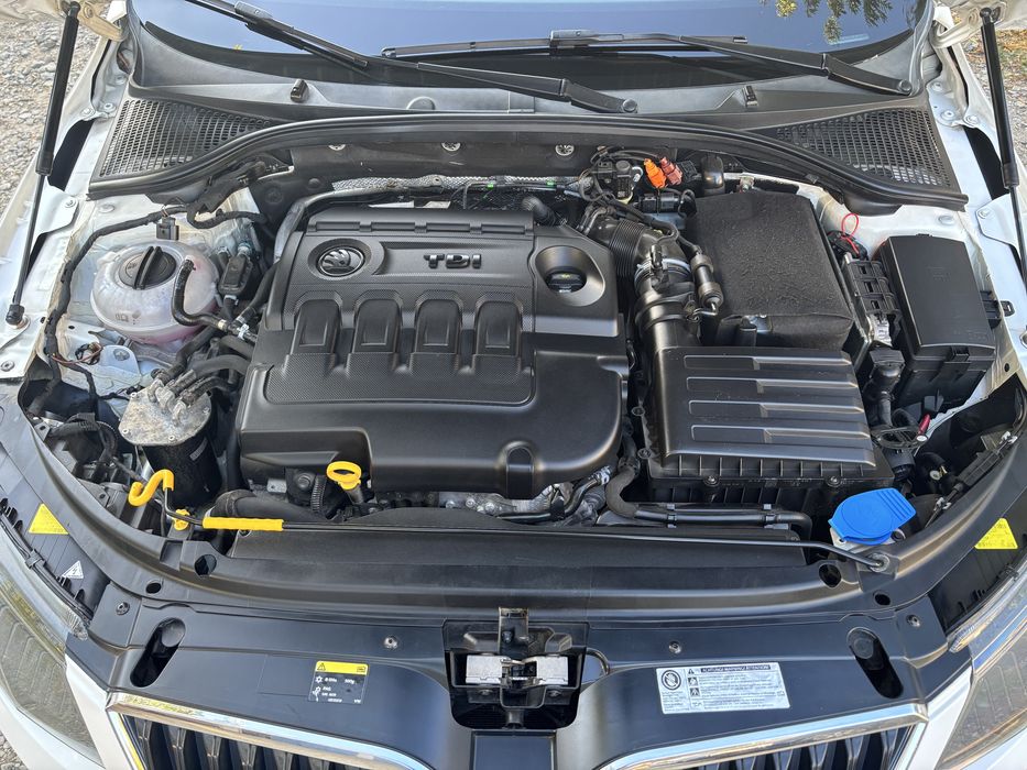 Skoda octavia 3 2014 2.0 TDI DSG/NAVI