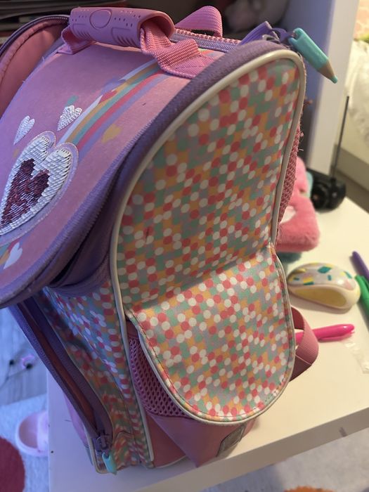 Ghiozdan fetite roz cu inima Tyger