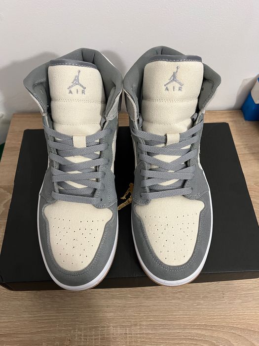 Air Jordan 1 Mid Se - Coconut Milk