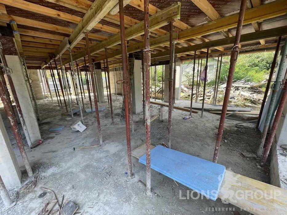 Продава се Тристаен апартамент в Варна, м-т Траката - 100 кв.м за 1301 €/кв.м - Снимка #3