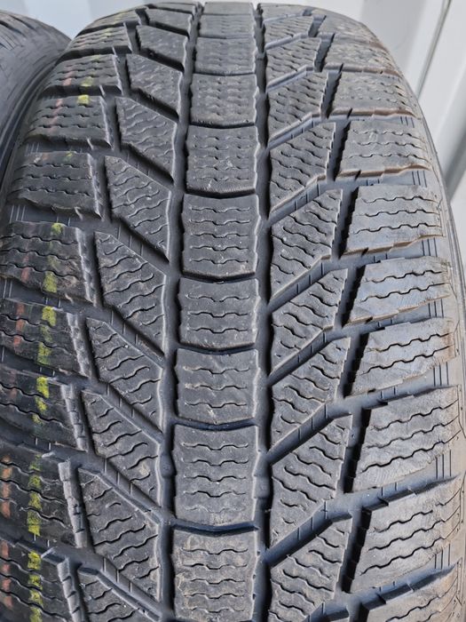 Vând anvelope second hand