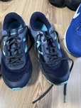 Продавам два чифта маратонки new balance и asics
