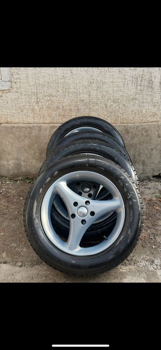 зимные шины 225/60/R17