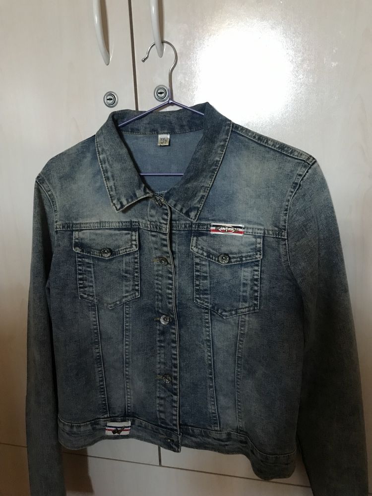 Ayollar kiyimi 48-50 razmer. Bittasi 25 000 so’m.