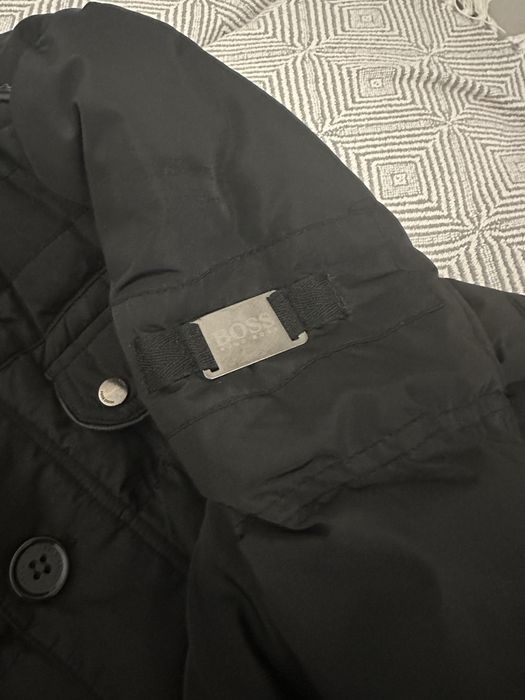 Оригинално зимно яке Hugo Boss