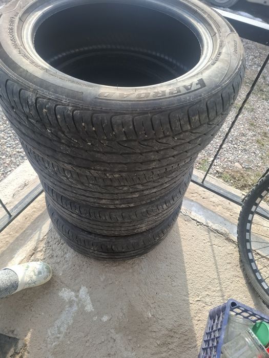 Продам  шины  размер 205/55/16