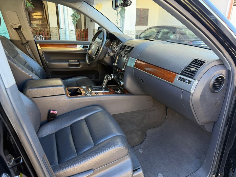Volkswagen touareg autoutilitara