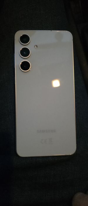 Samsung Galaxy S24 FE