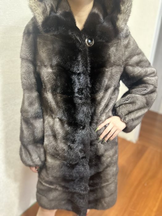 Норковая шуба натуральная! Продам срочно!