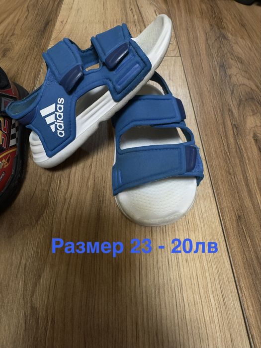 Детски маратонки adidas , skechers , ботуши размер 22 и 23