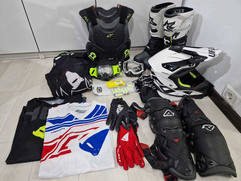 Echipament Motocross/ enduro