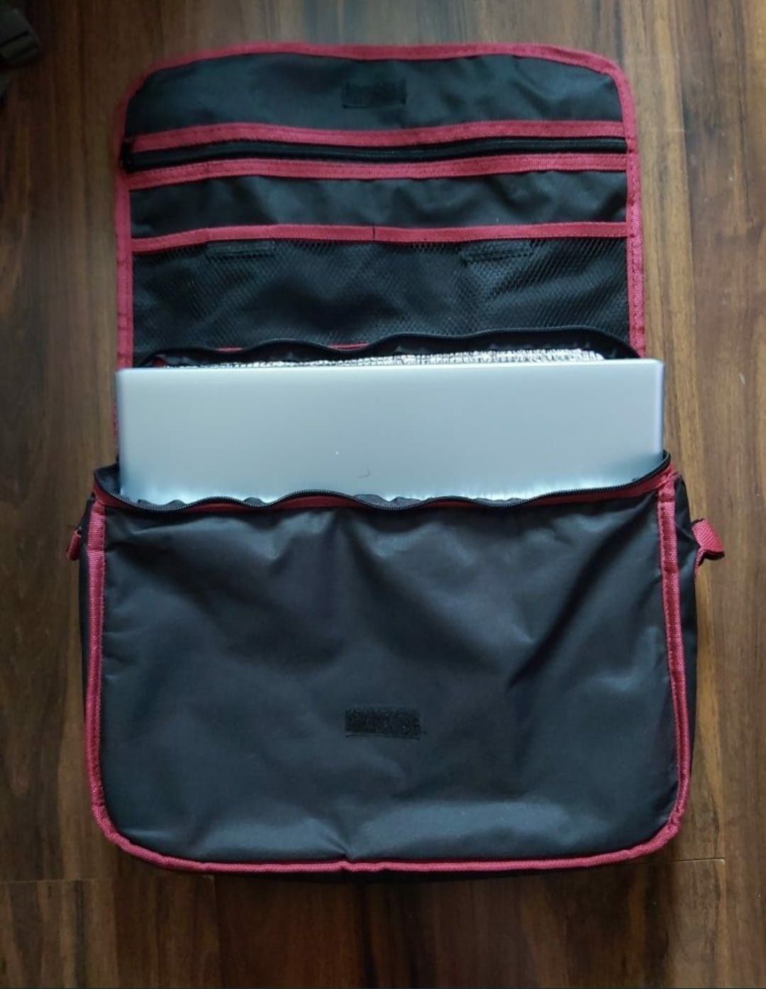 Laptop Acer Slim 15 inch, Geanta transport