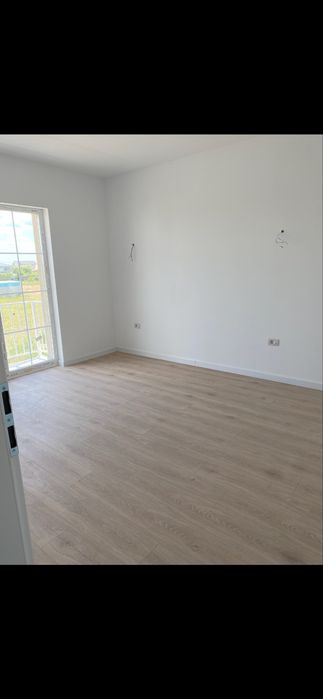 Direct proprietar  vand duplex cartier Europa,Mosnita Noua,4 camere