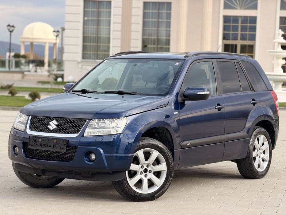 Suzuki Grad Vitara 4x4An 2010 1.9D 129cp Navi/Piele/Xenon/Adus recent