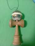 Vând kendama krom noia 5