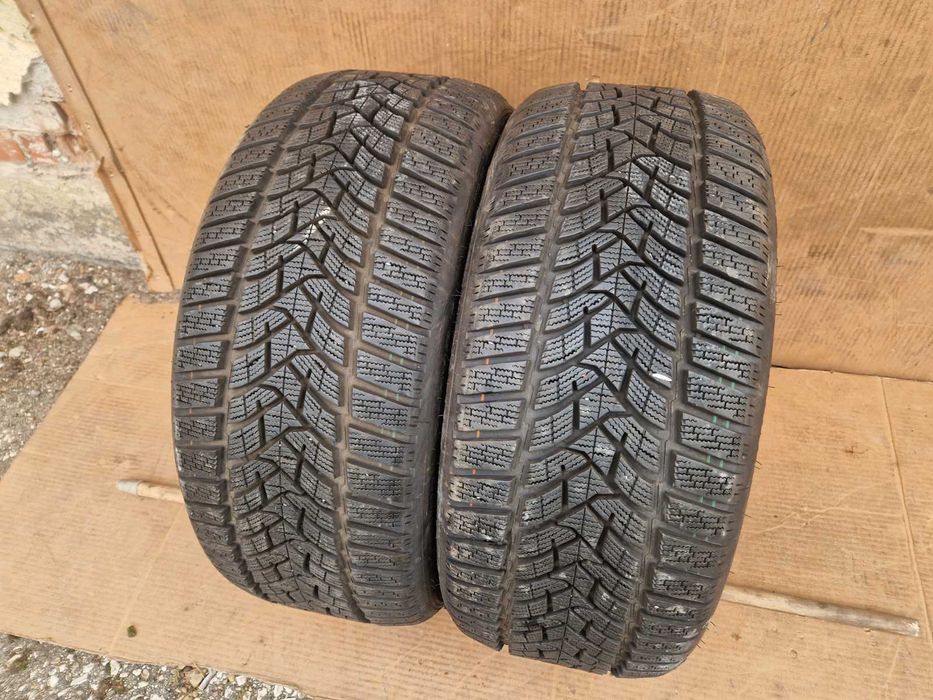 2 Dunlop R19 225/40
Зимни гуми 
DOT4523