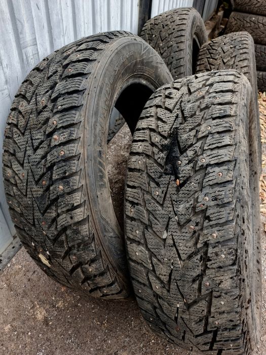 Зимние шины R-17 225/60 Nexen