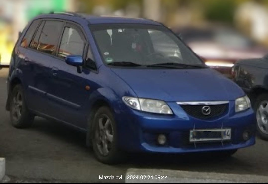 Mazda Premacy 2001г