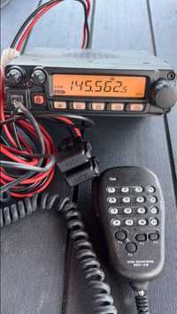 Statie Radio FM  YAESU TAXI Amatori