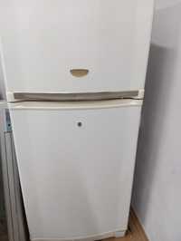 Холодильник Шарп в отличном состоянии