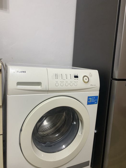 Продам стиральную машину