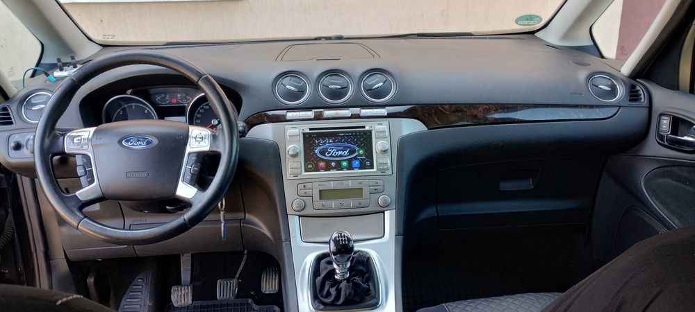 Vand Ford Galaxy 2.0 140CP Ghia