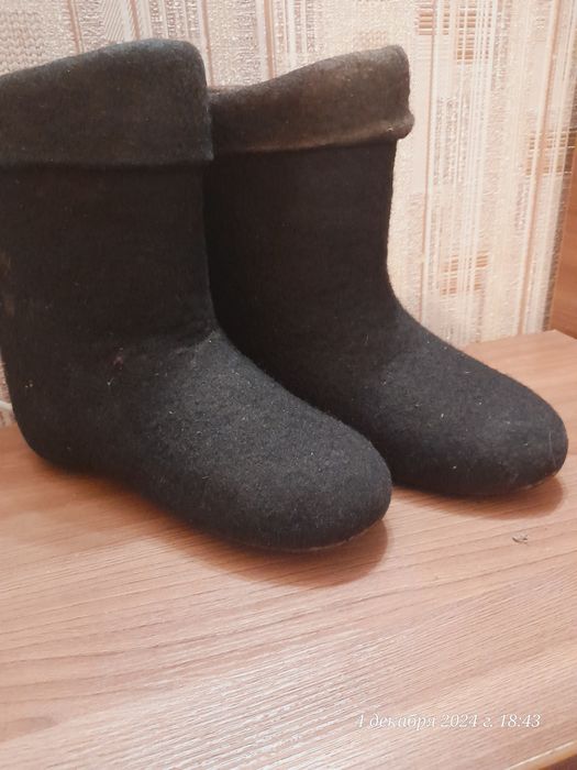 Продам валеньки женские
