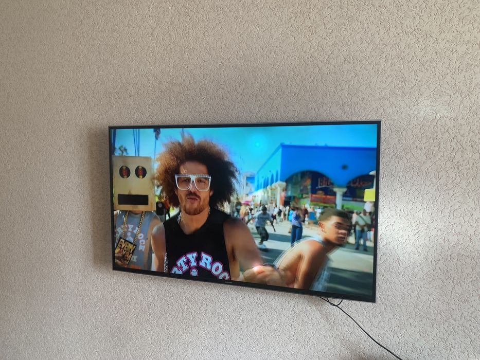 Продам телевизор Самсунг 48