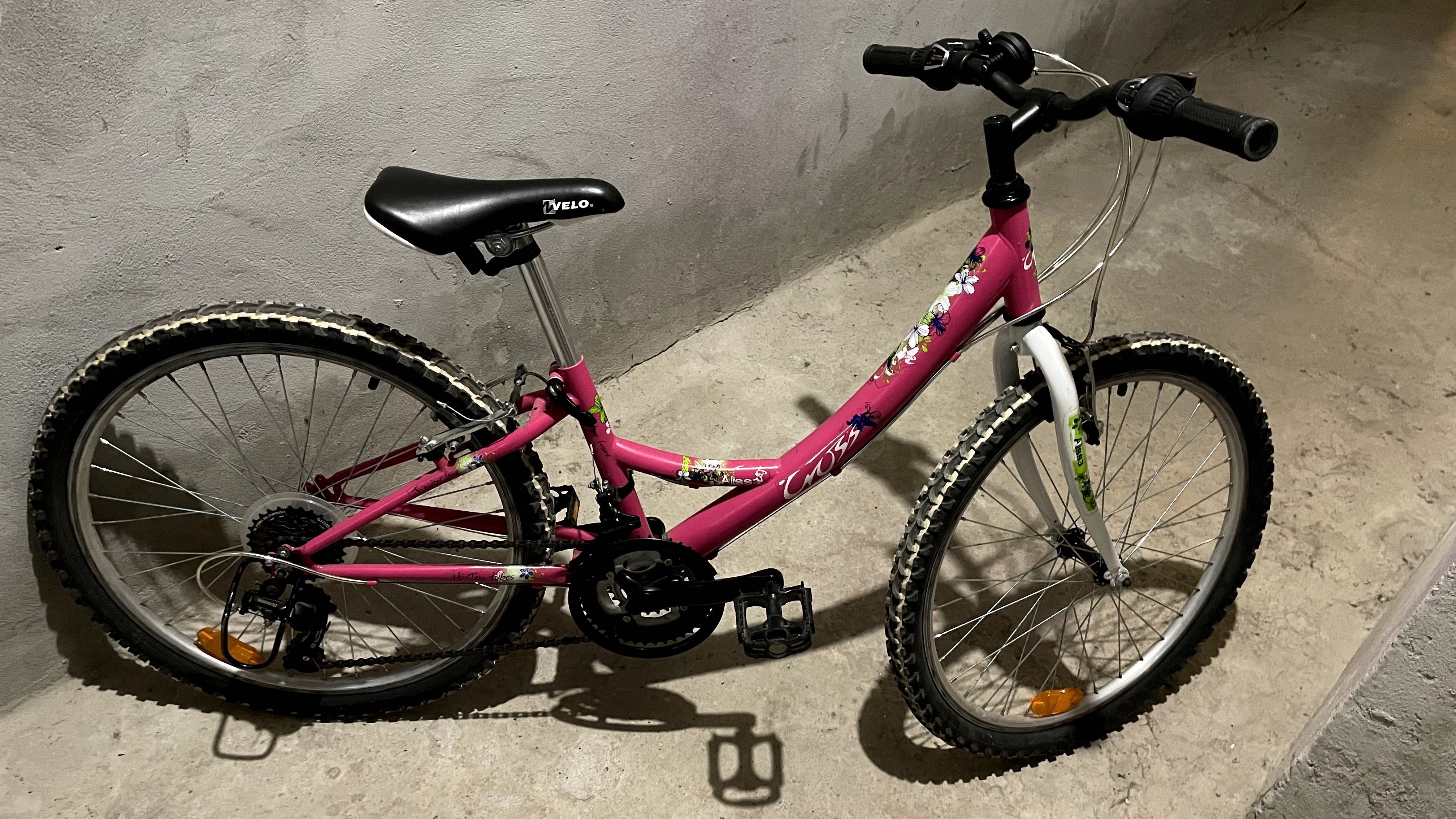 Продавам детски велосипед Cross Alissa 24'