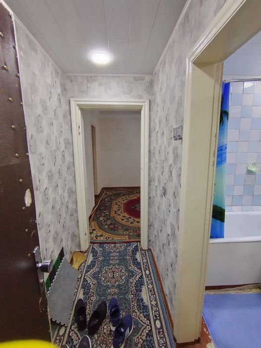 Метро Хамза,Новая. 2/2/4. 2-6. Балкон, своя