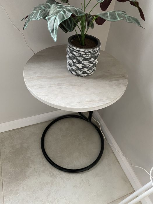 Прикроватная подставка