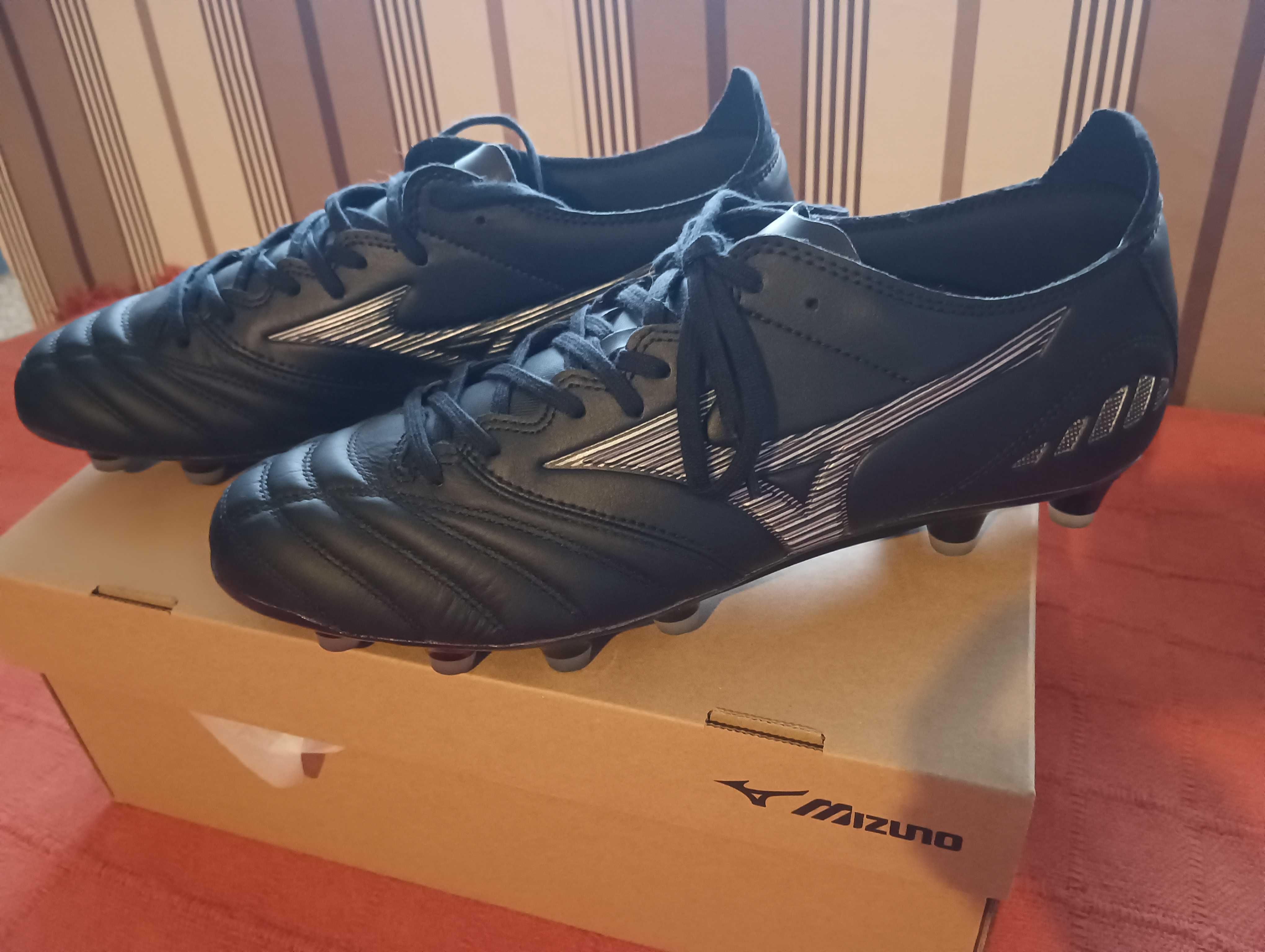 Футболни обувки Mizuno Morelia III PRO