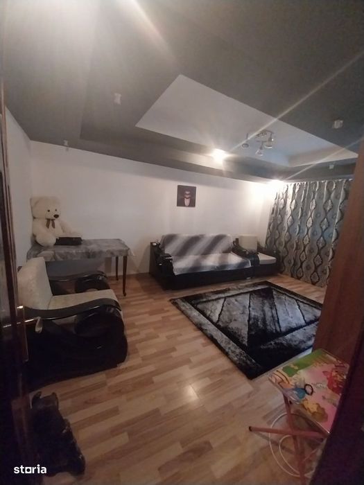 Apartament 3 camere zona Primaverii
