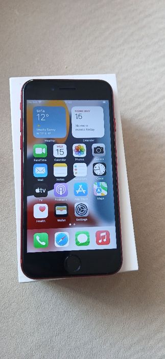 IPhone 8 128GB телефона е като нов без забележки с чисто нова батерия