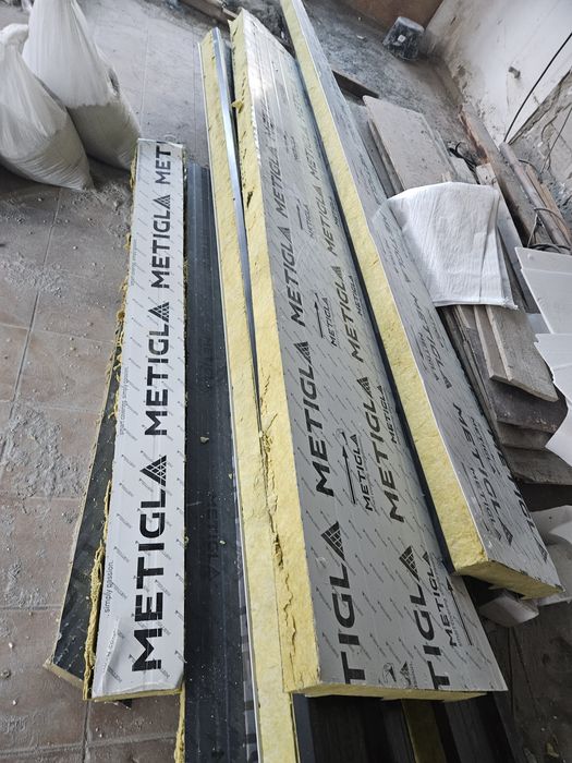 Panouri Sandwich cu vata Metigla