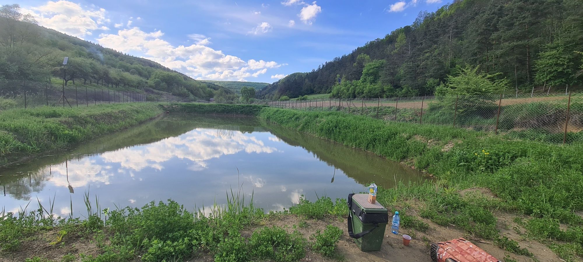 Lac de vanzare cu loc pentru cabana