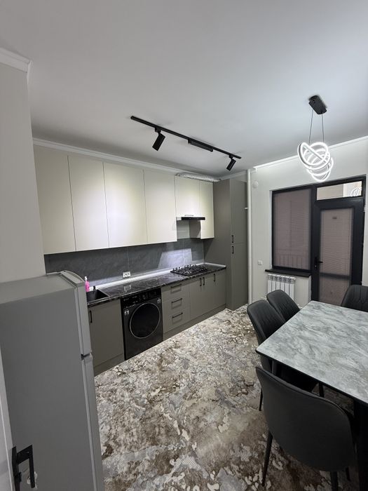 Jk tower up arenda 2xona 2/6/16