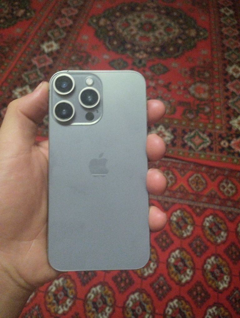 iPhone 15pro xr 256 yonkus82 radnoy ochilmagan trutone bo