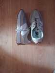 Adidasi new balance