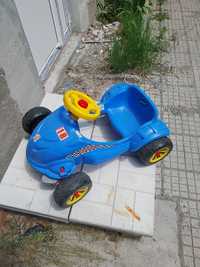 Детска кола с педали Chipolino